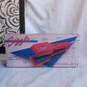 Vintage Sizzle Deep Waving Iron Pink New In Box